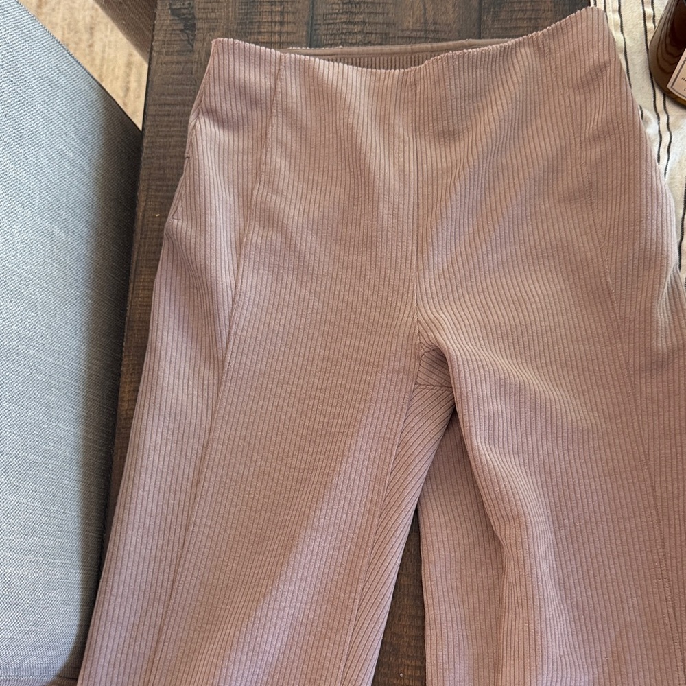 Lululemon Ribbed Softstream Flared Pant 4